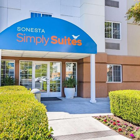 Sonesta Simply Suites Houston Brookhollow Екстер'єр фото