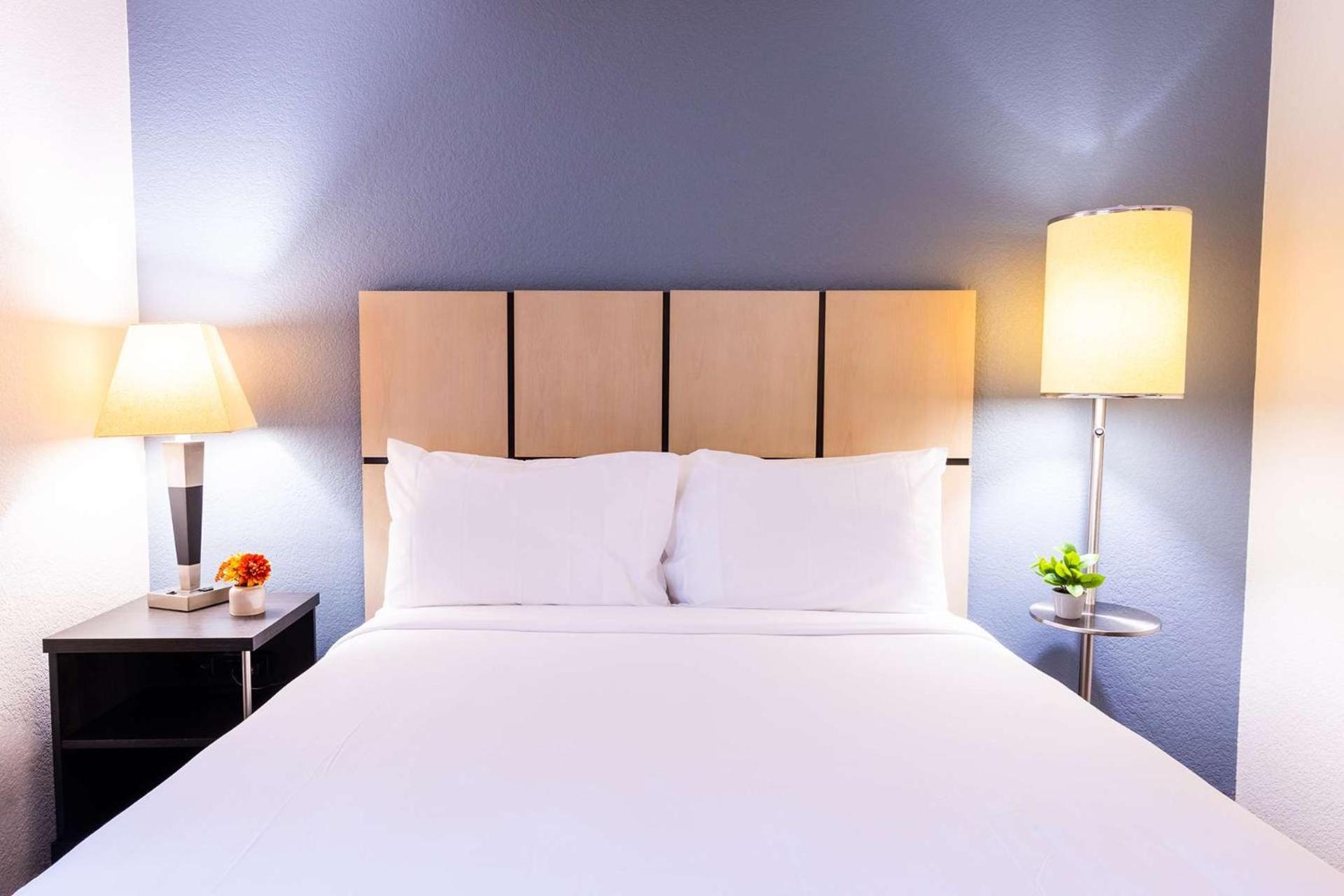 Sonesta Simply Suites Houston Brookhollow Екстер'єр фото