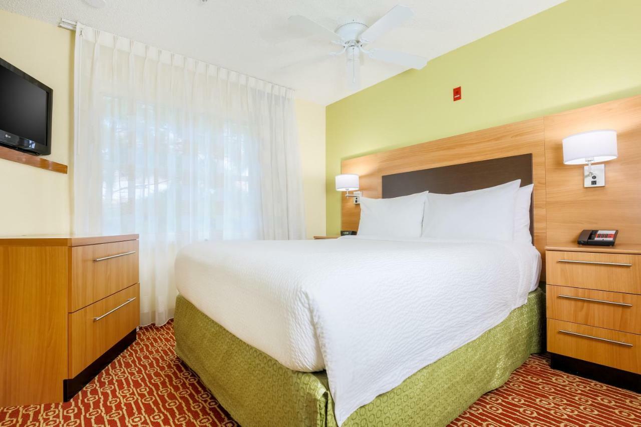Sonesta Simply Suites Houston Brookhollow Екстер'єр фото